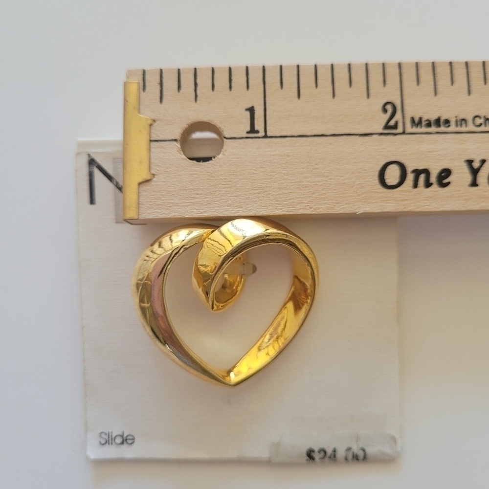 New Directions Gold-Tone Heart Slide Necklace Pendant - Picture 2 of 4